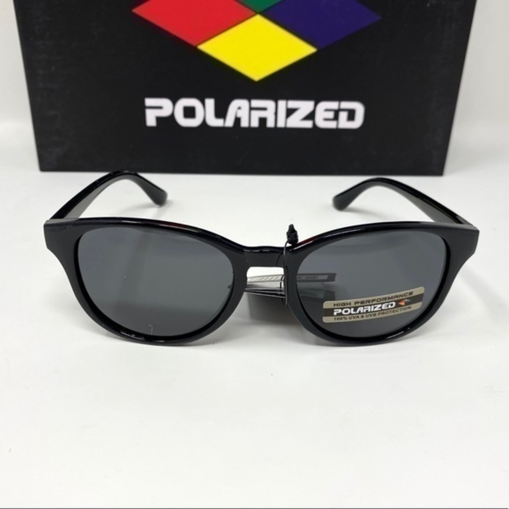 Classic style sunglasses